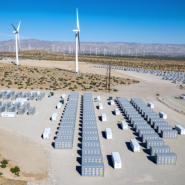 Mallette de stockage d'énergie en réseau